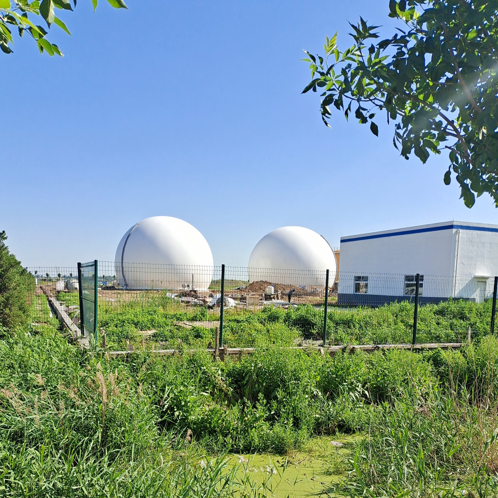2 × 2800m³ Biogas Balloonå